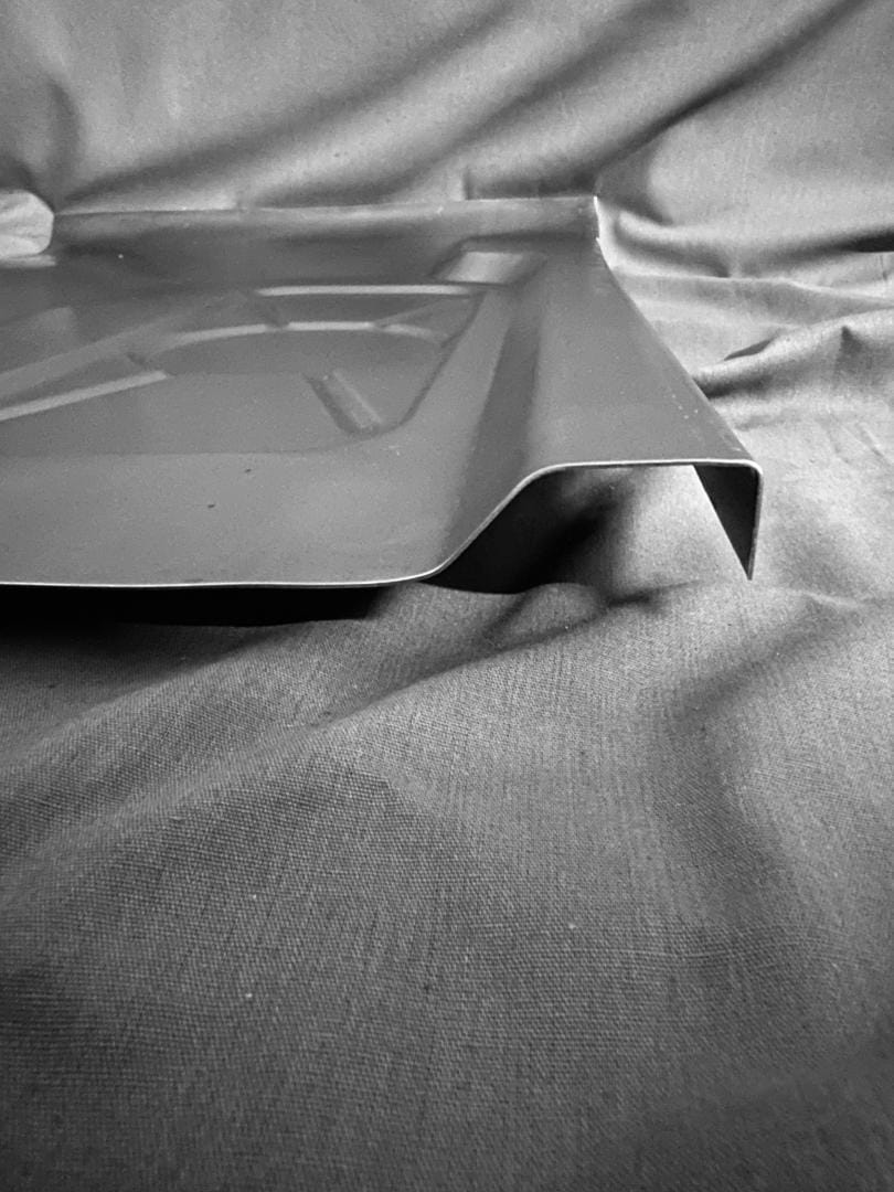 E21 Front bottom floor metal panel right side (1975-1983) bigger ...
